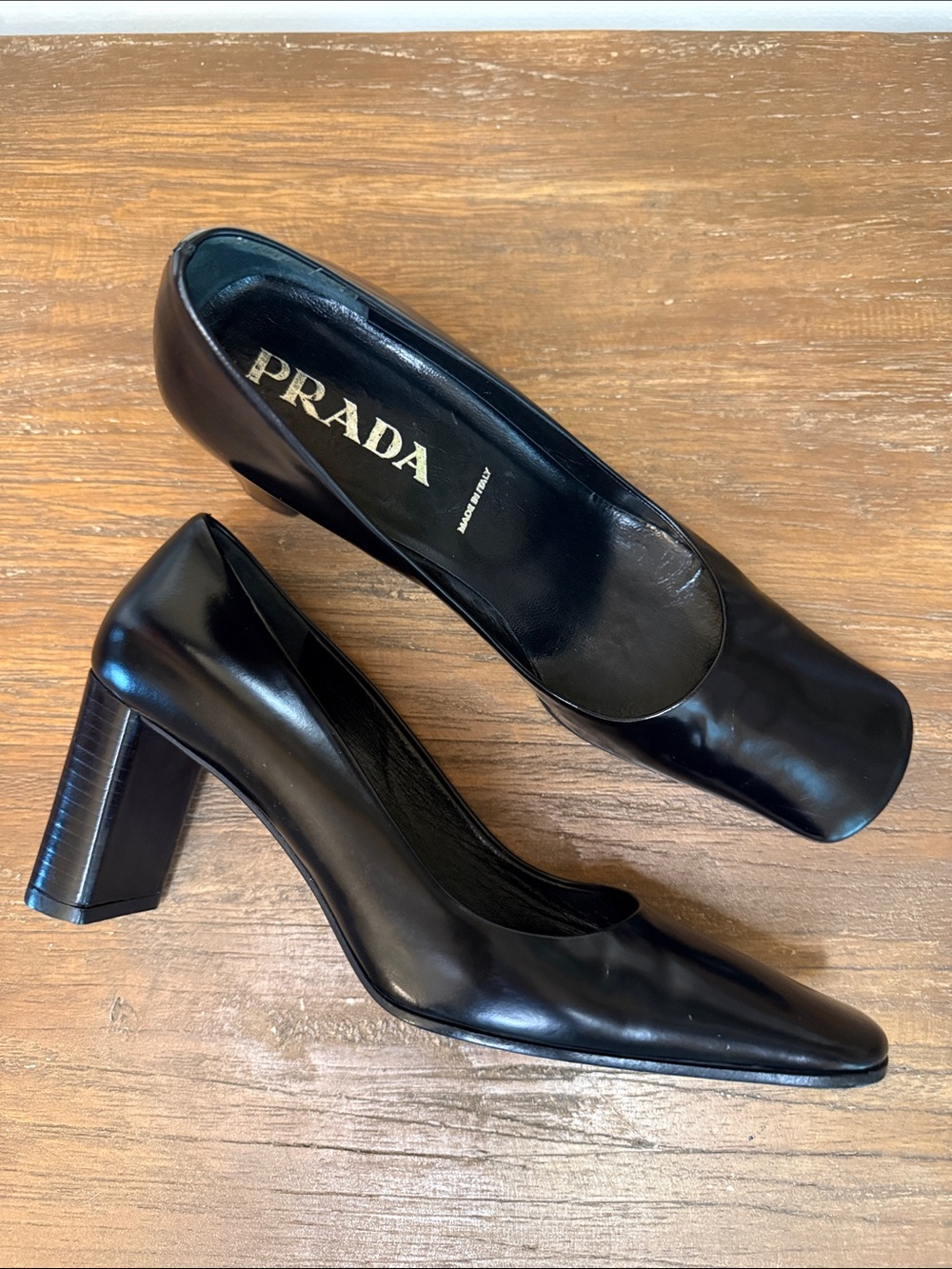 Vintage PRADA Pumps